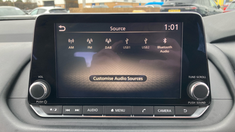 Nissan Qashqai 1.3 DiG-T MH Acenta Premium 5dr Petrol Hatchback